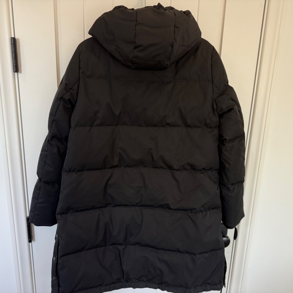 OROLAY BLACK PUFFER COAT, BLACK, MEDIUM - Picture 7 of 7